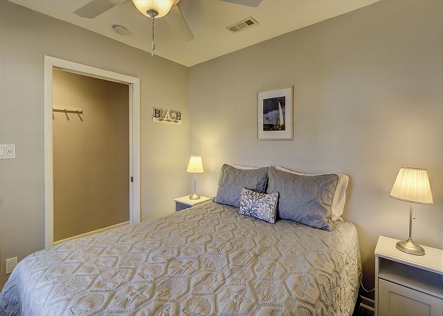 Queen Bedroom