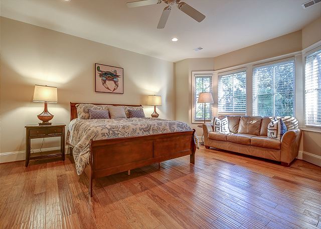2nd Floor King Suite