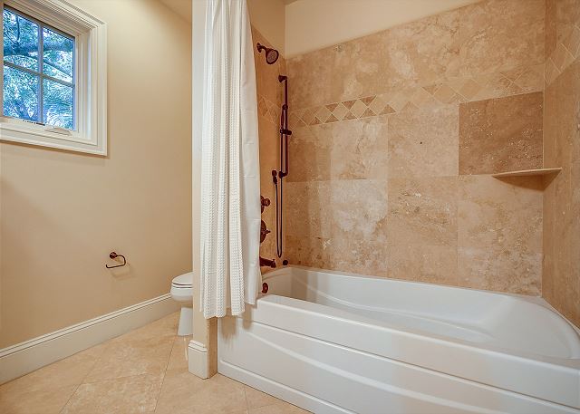 2nd Floor Guest Suite Full Bathroom