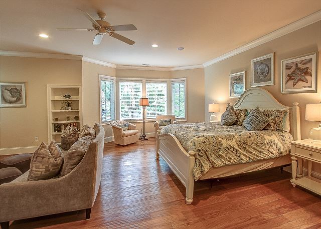 2nd Floor King Suite