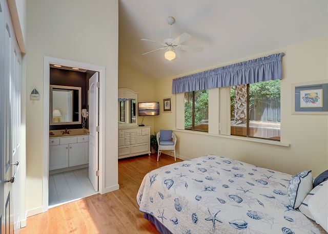 Queen Suite