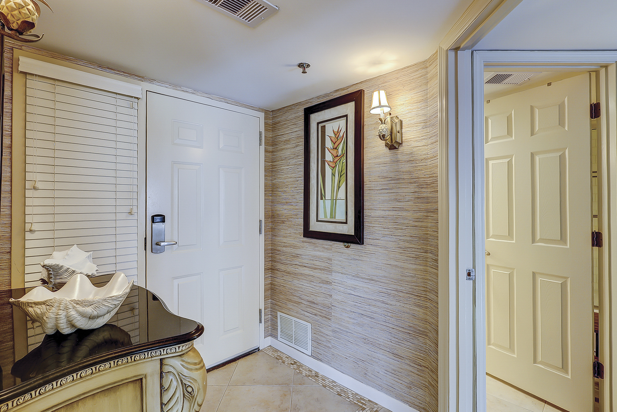 2213 Villamare | Photo 6