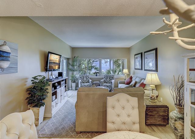 Dining/Living Area