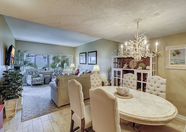Dining/Living Area