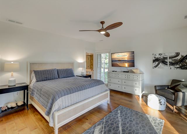 2nd Floor King Suite