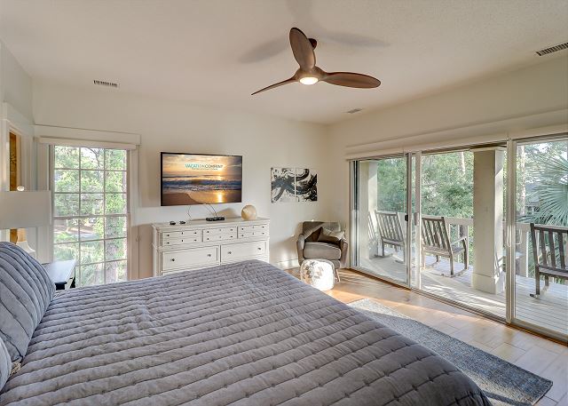 2nd Floor King Suite