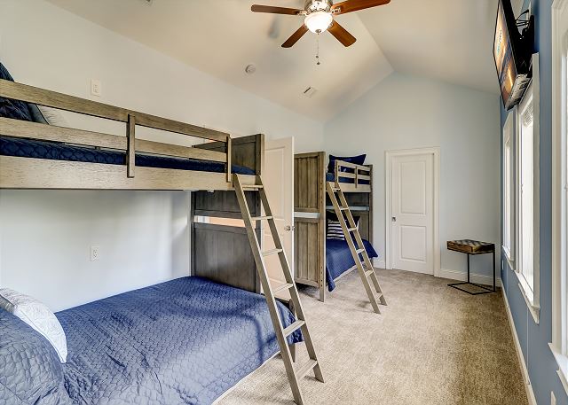Bunk Room 2nd Floor