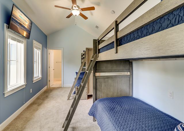 Bunk Room 2nd Floor