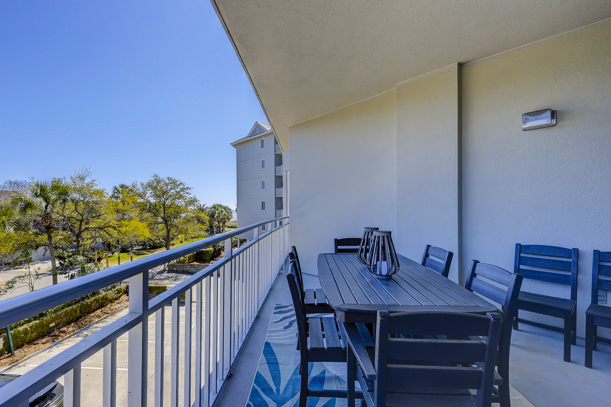 2209 Seacrest - Balcony View