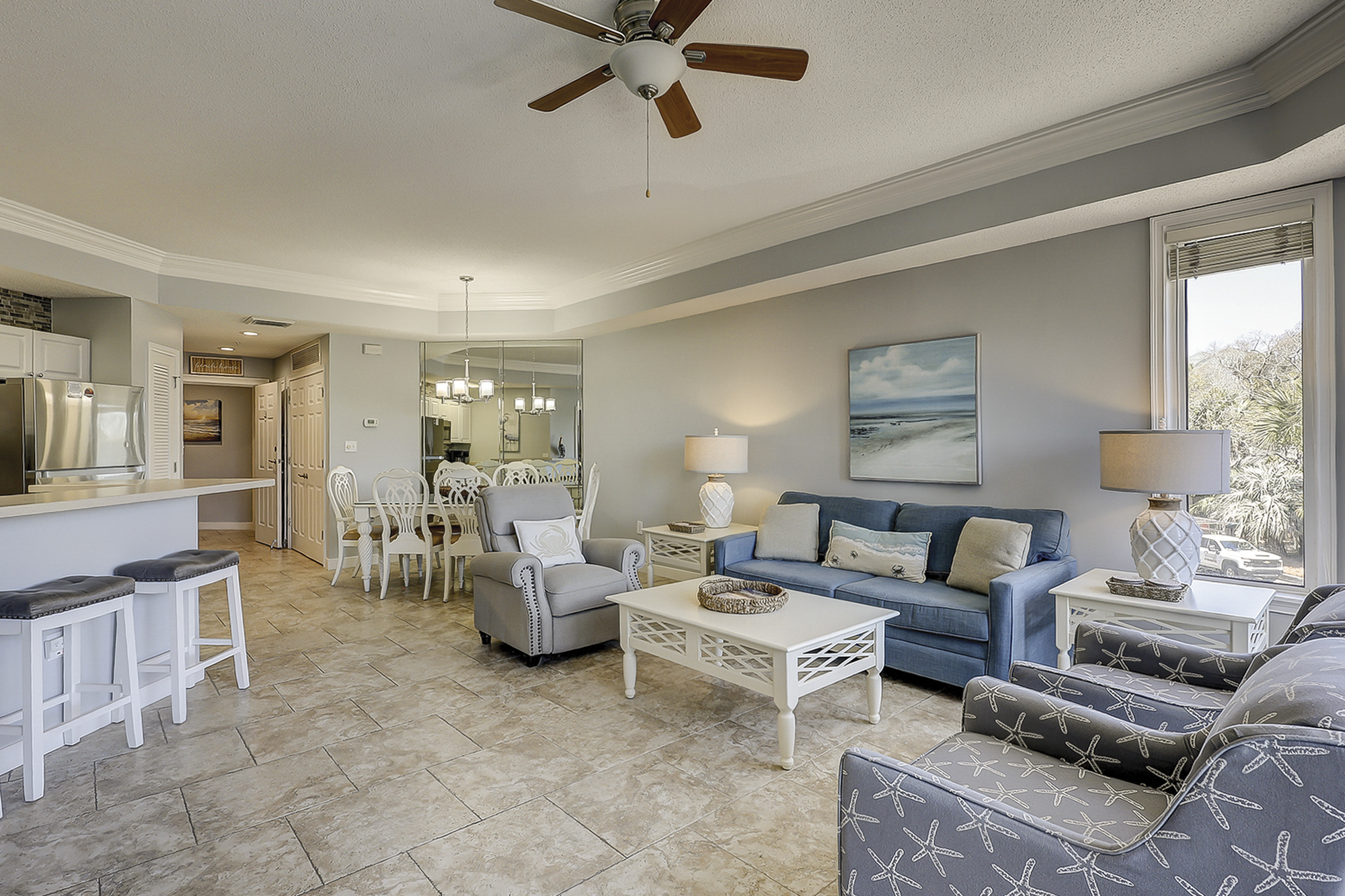 Living Room | Dining Area