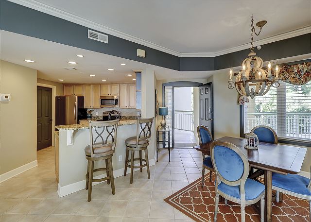 Dining/Kitchen