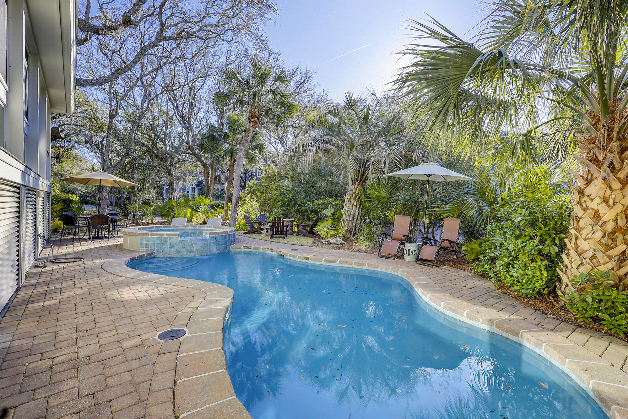 4 Iron Clad | Photo 2