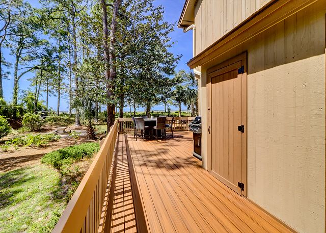 Wrap Around Patio