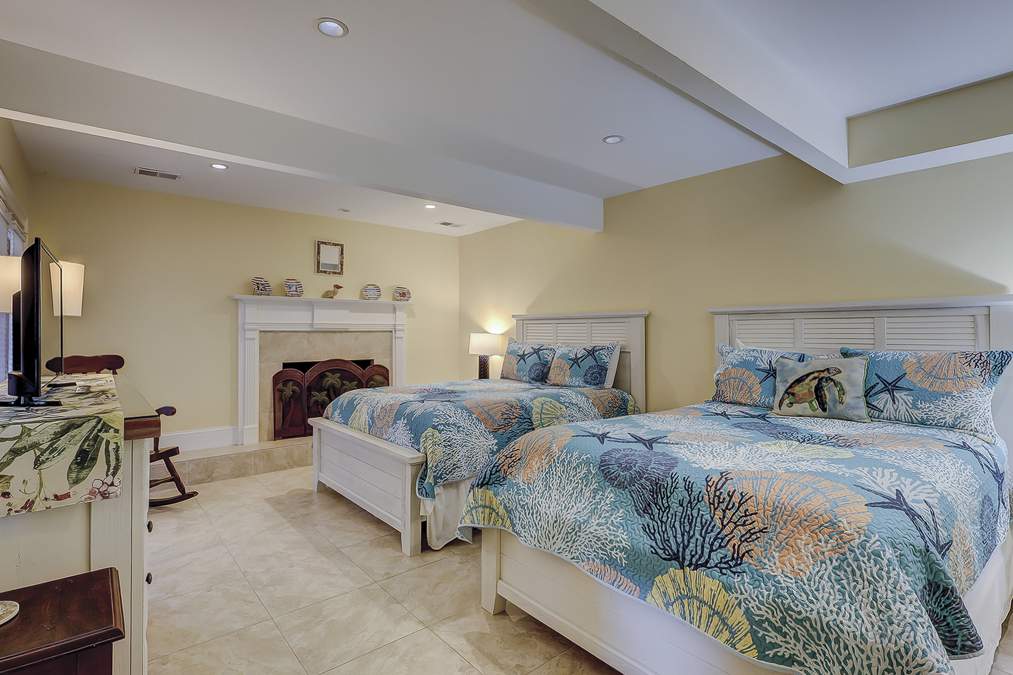 Lower Level Guest Suite