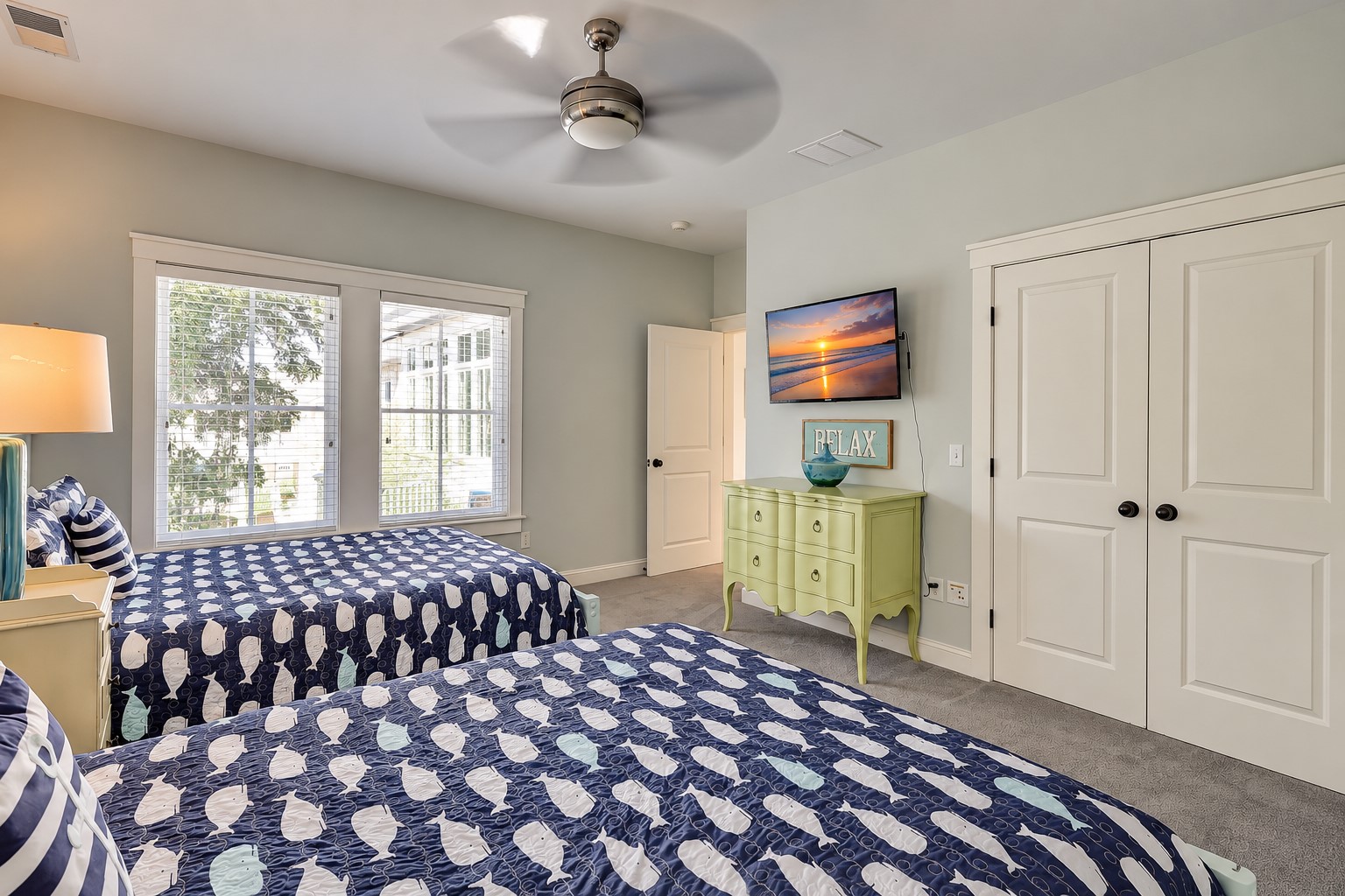 2nd Floor - Guest Suite - 2 Queens