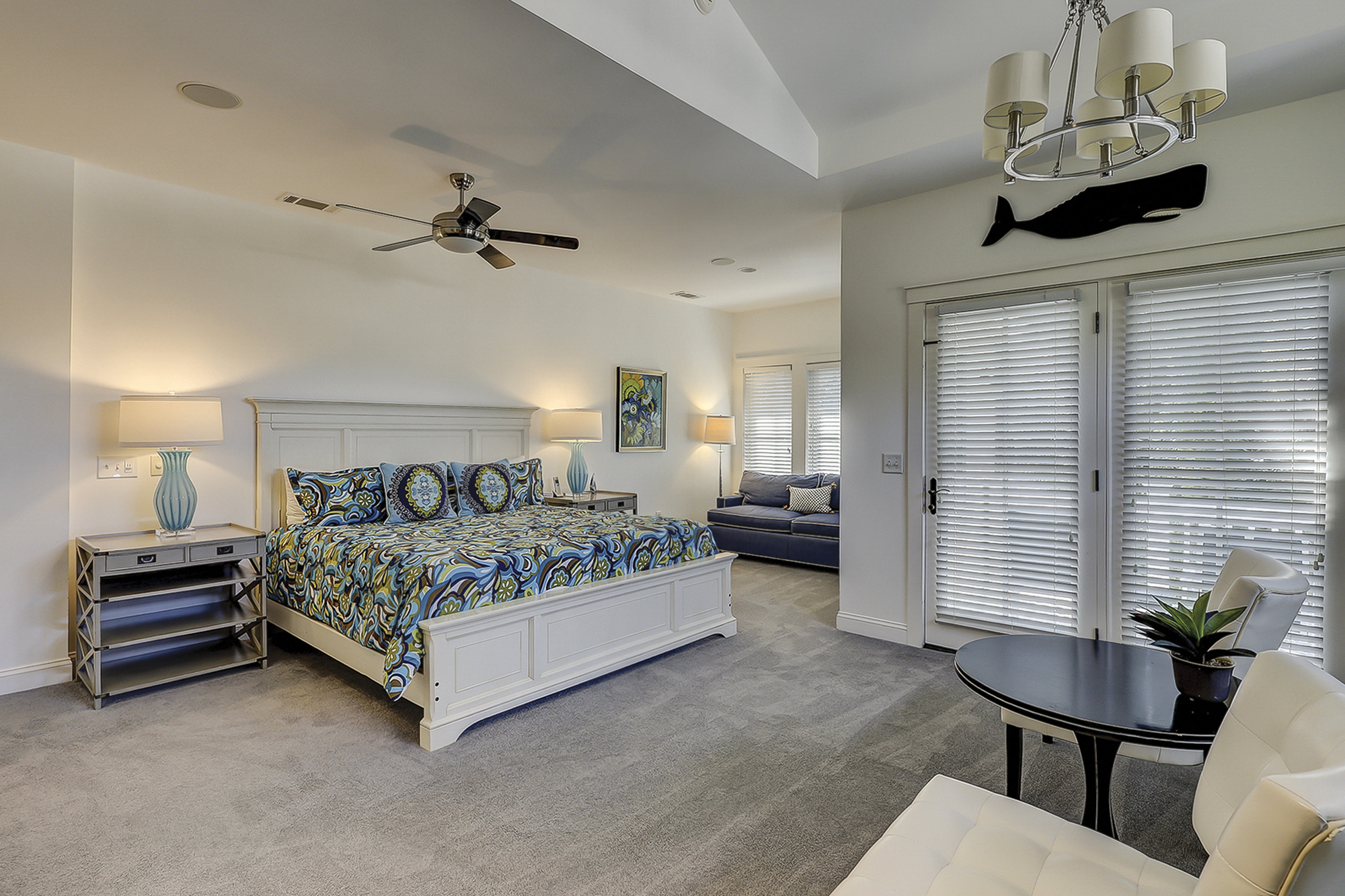 2nd Floor - King Master Suite