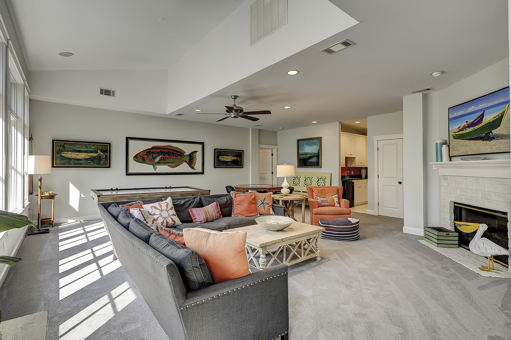 2nd Floor - Living Area