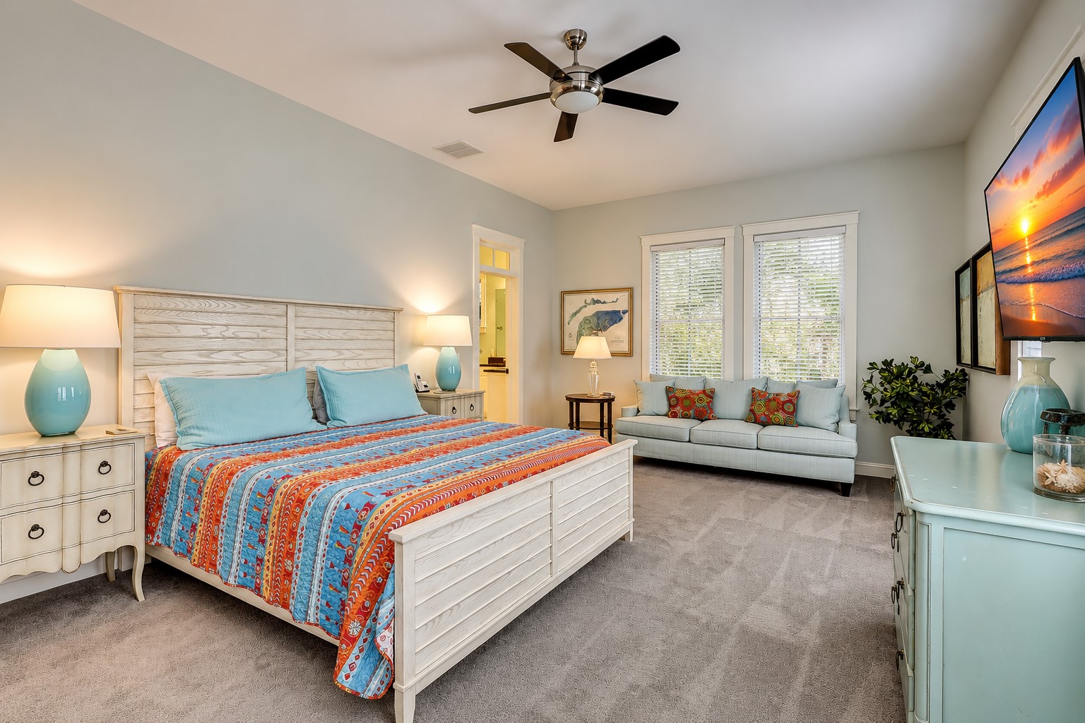 Main Floor - King Master Suite