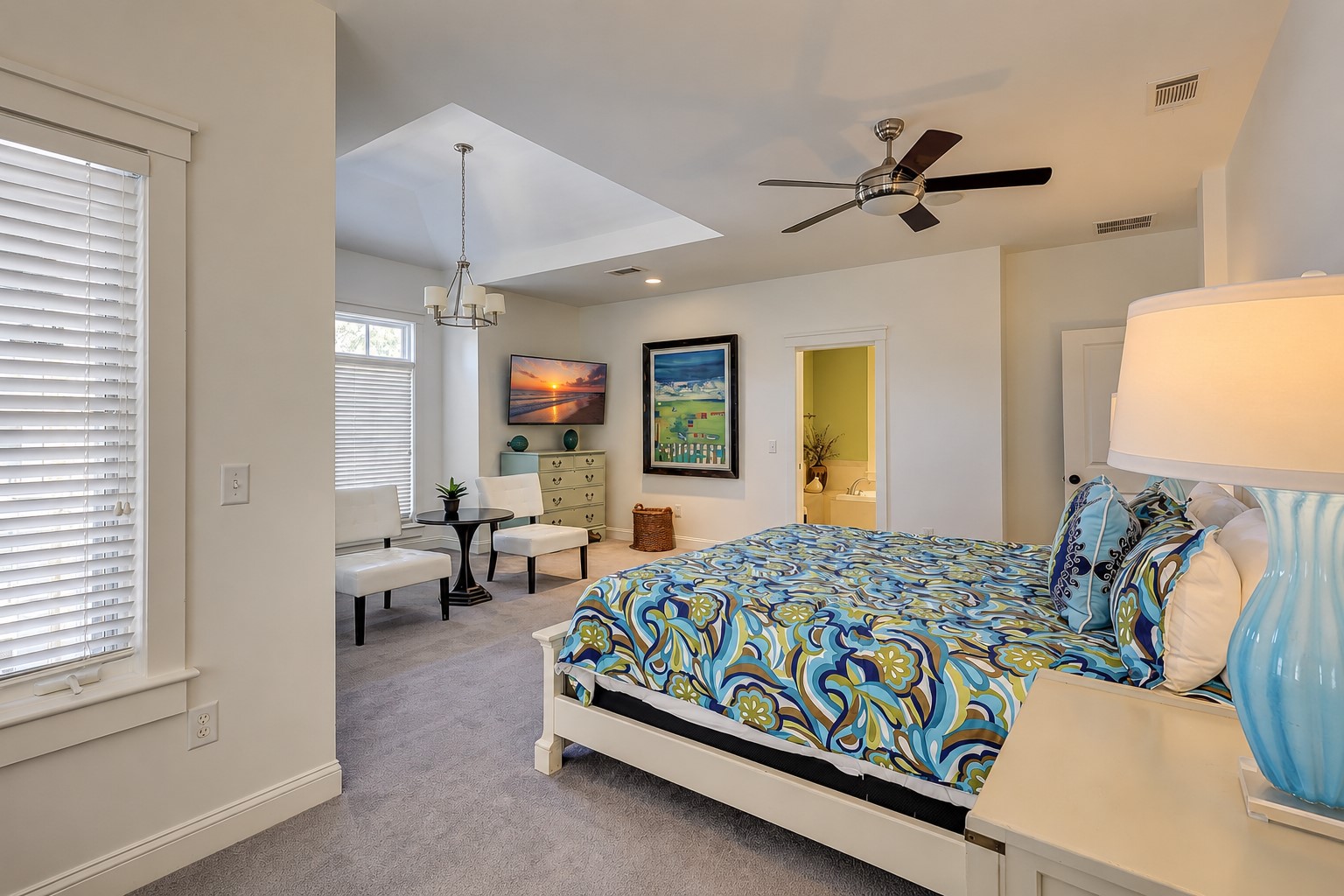2nd Floor - King Master Suite