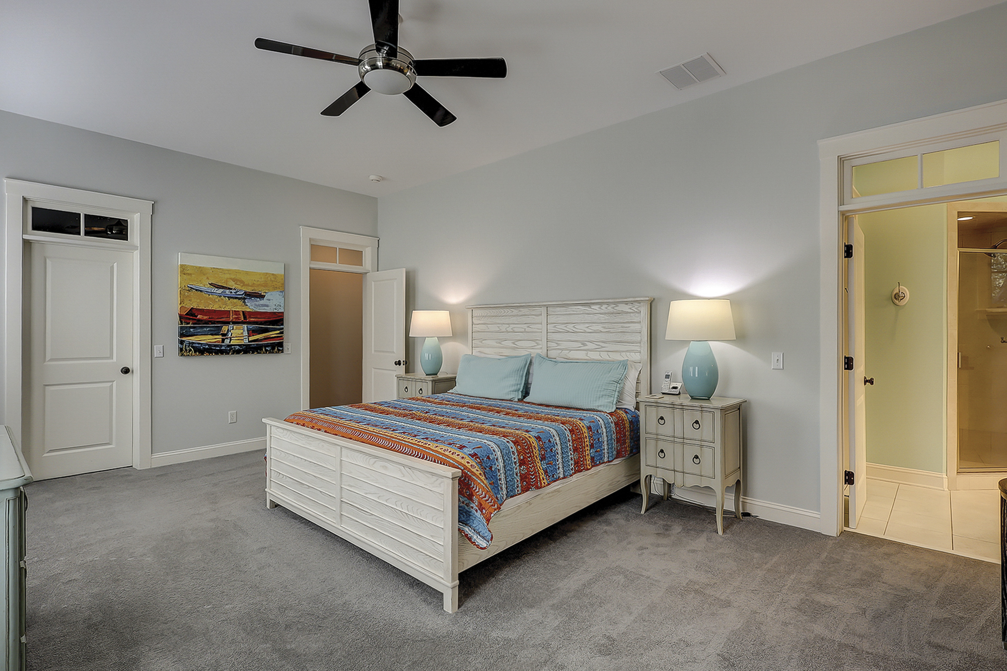 Main Floor - King Master Suite
