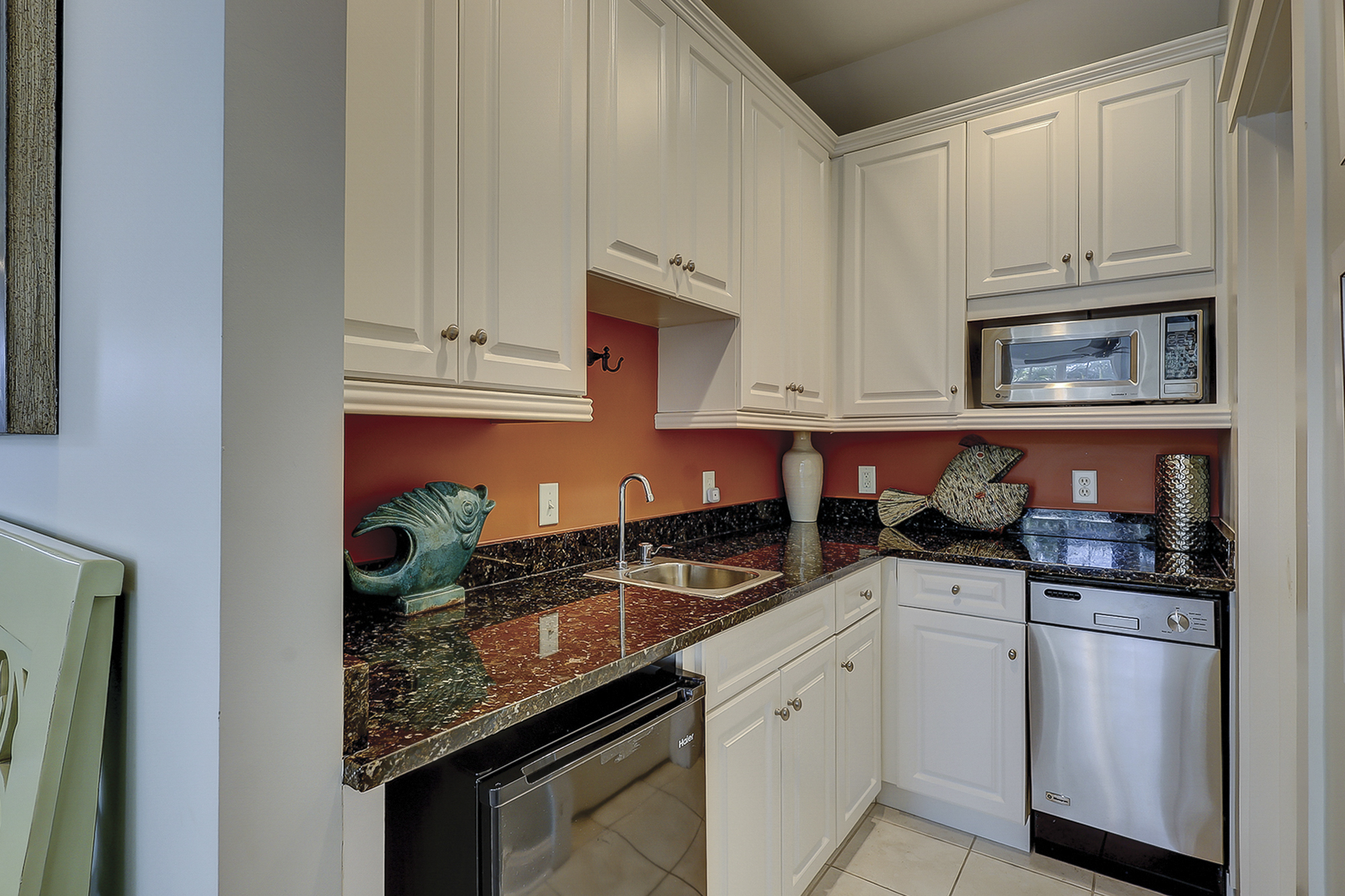 2nd Floor - Mini Kitchen