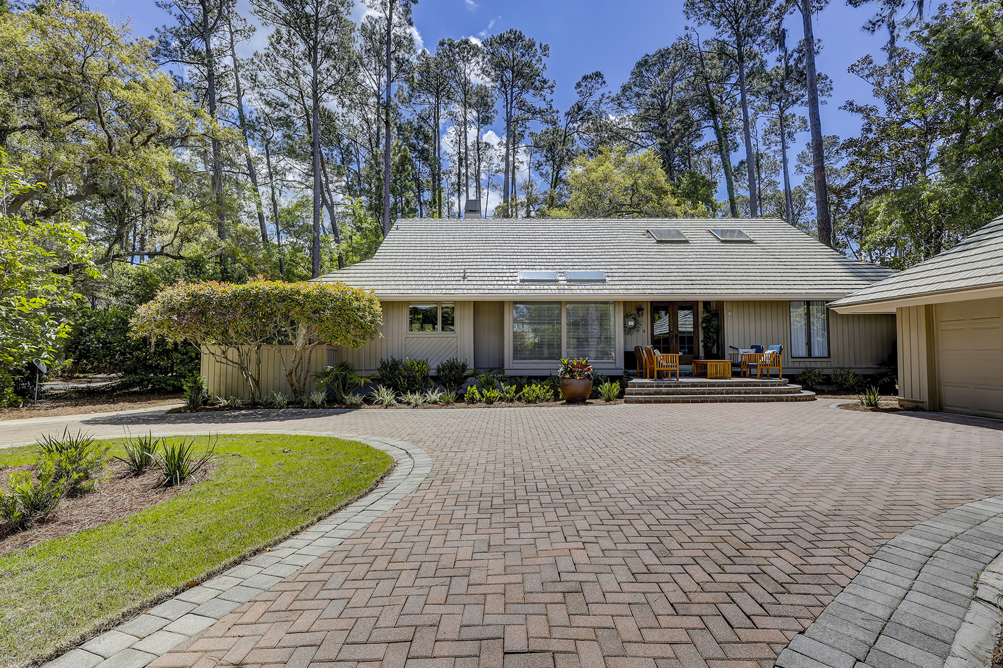 78 Baynard Cove