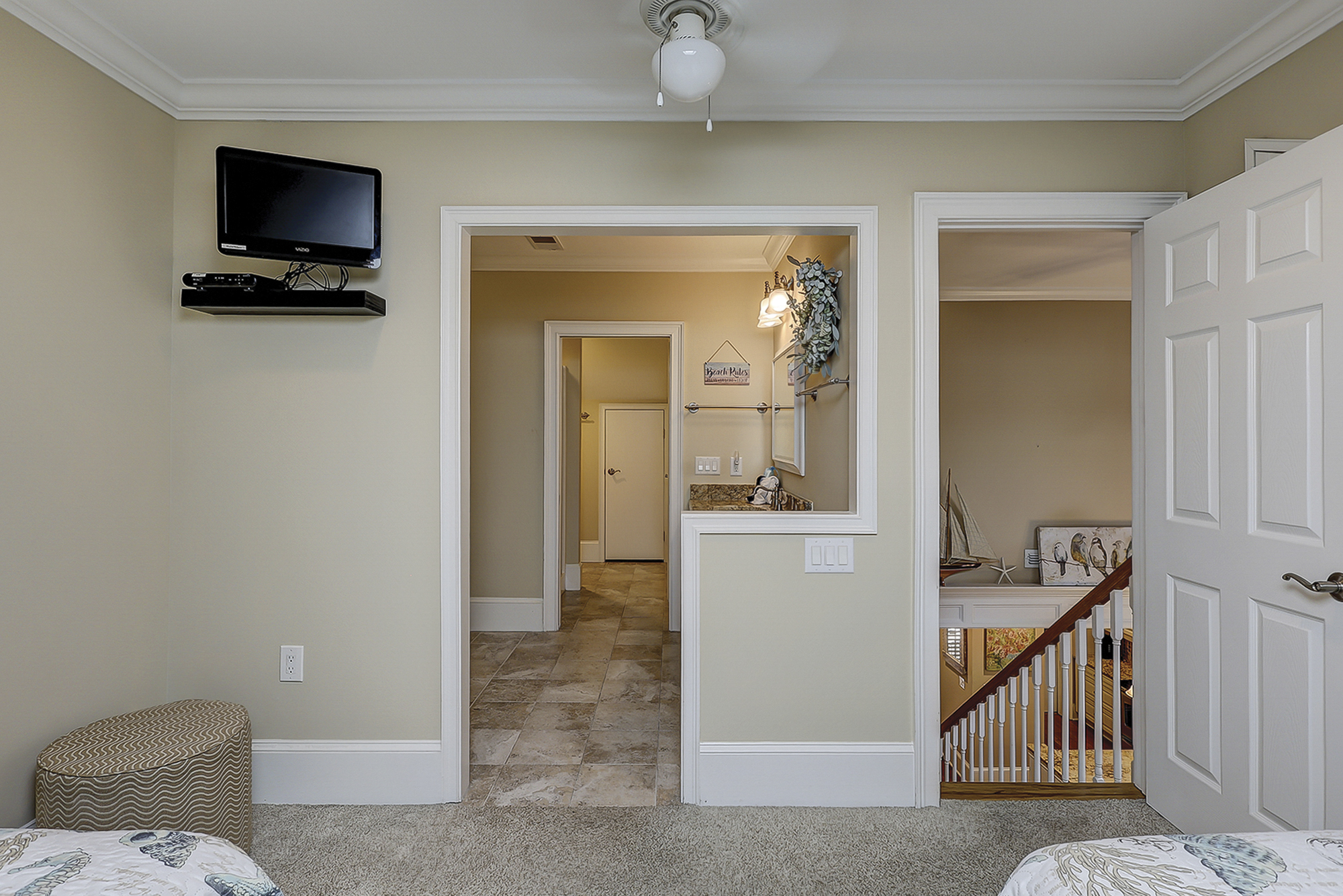 2nd Floor Guest Suite