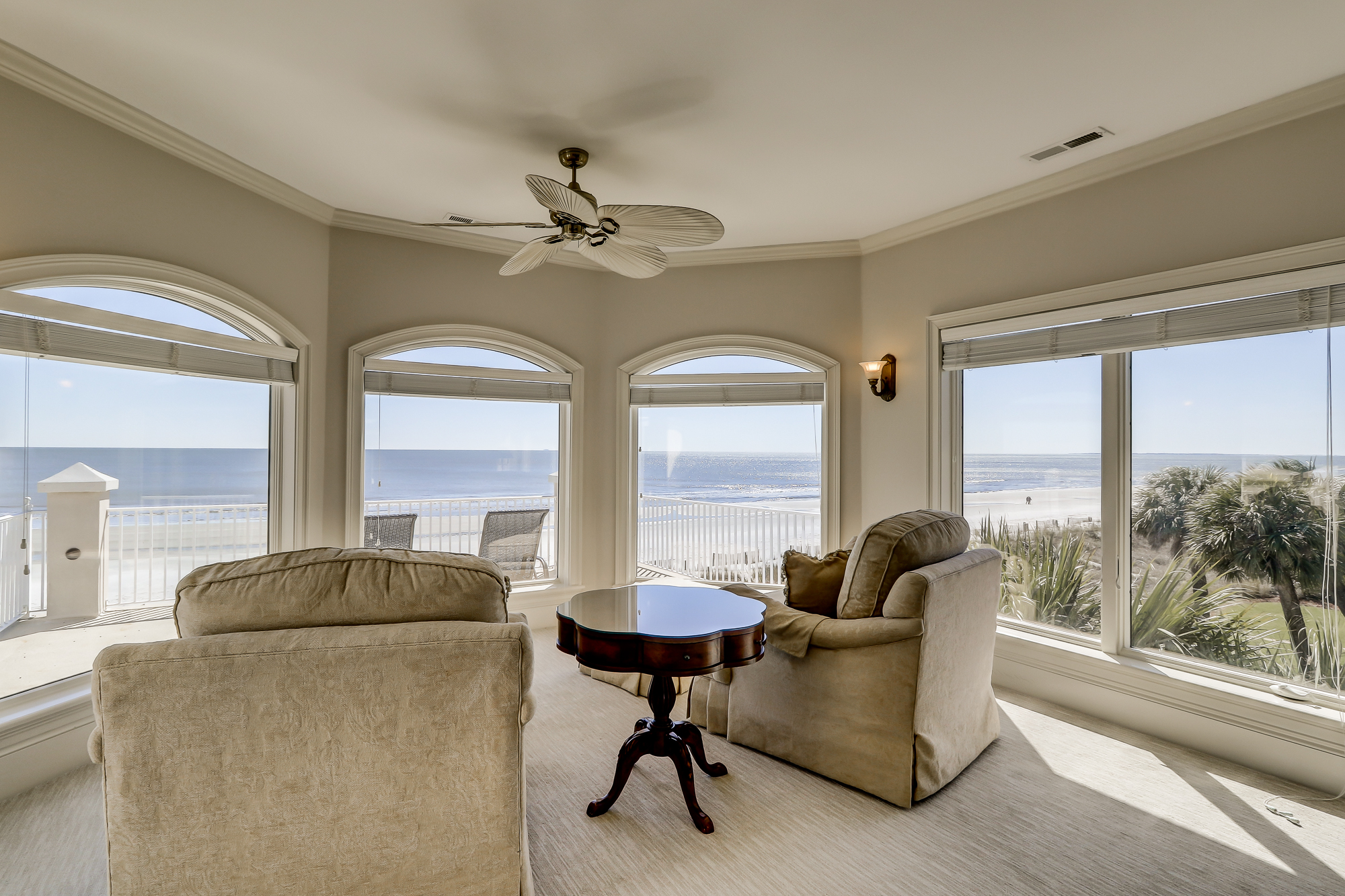 King Suite Sitting Area