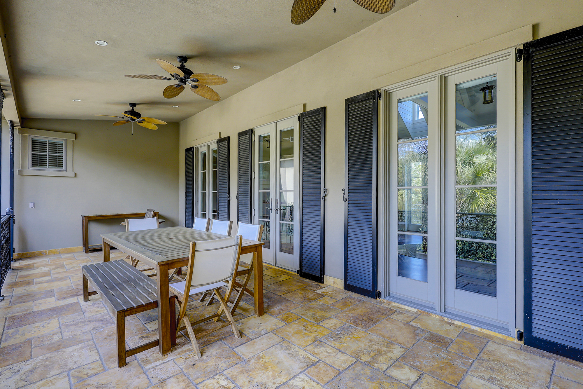 7 Armada - The Vacation Company