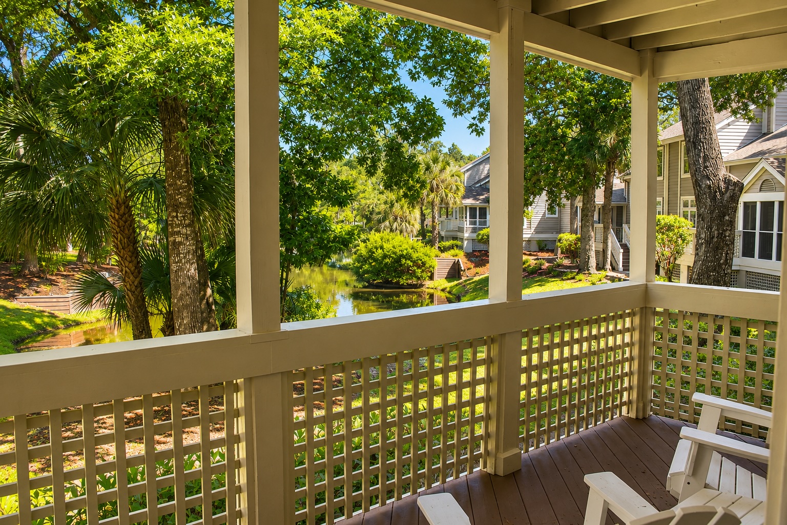 7626 Huntington -Back Porch - The Vacation Company