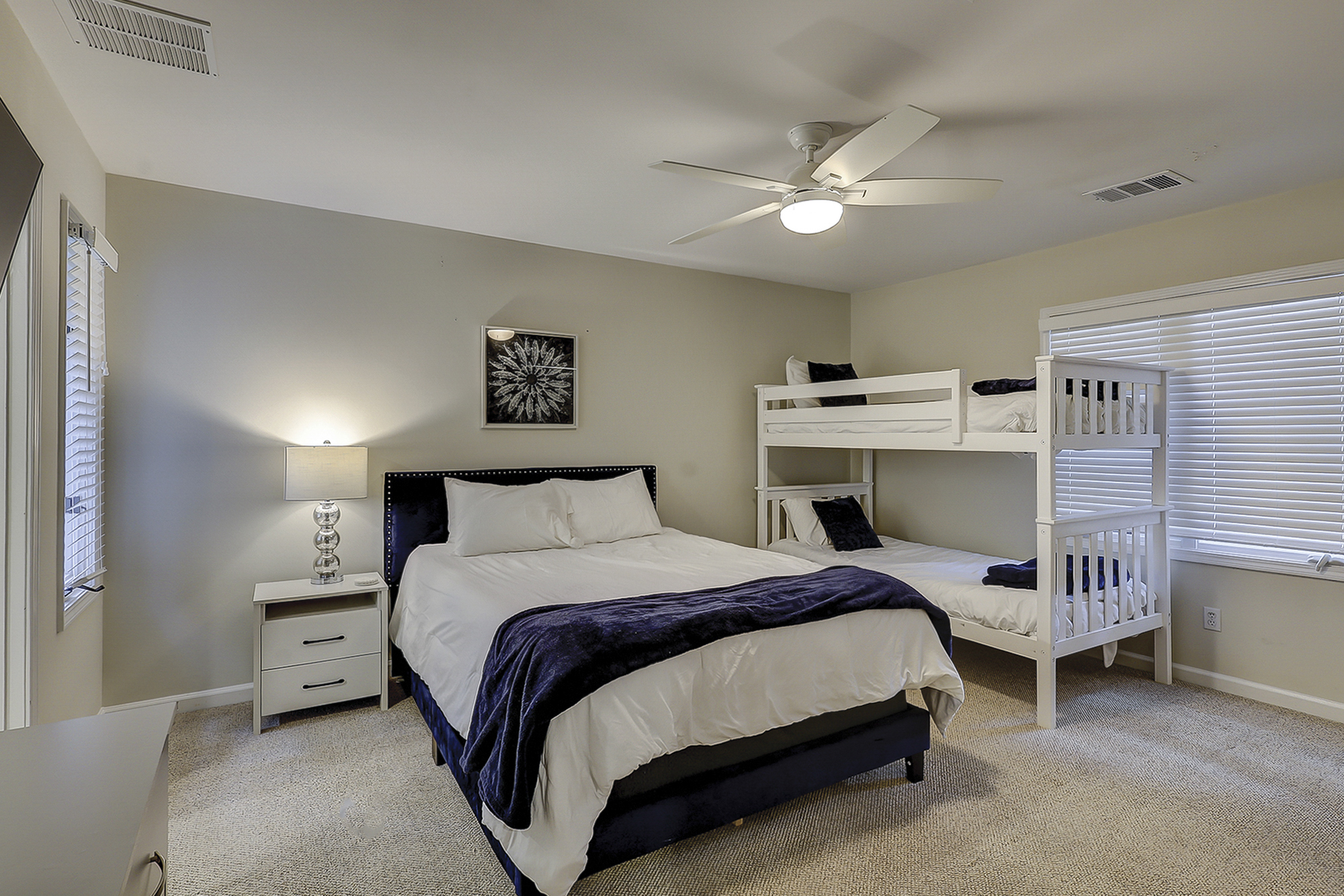 2nd Floor Guest Suite - 1 Queen, 2 Twin Bunk - Sleeps 4