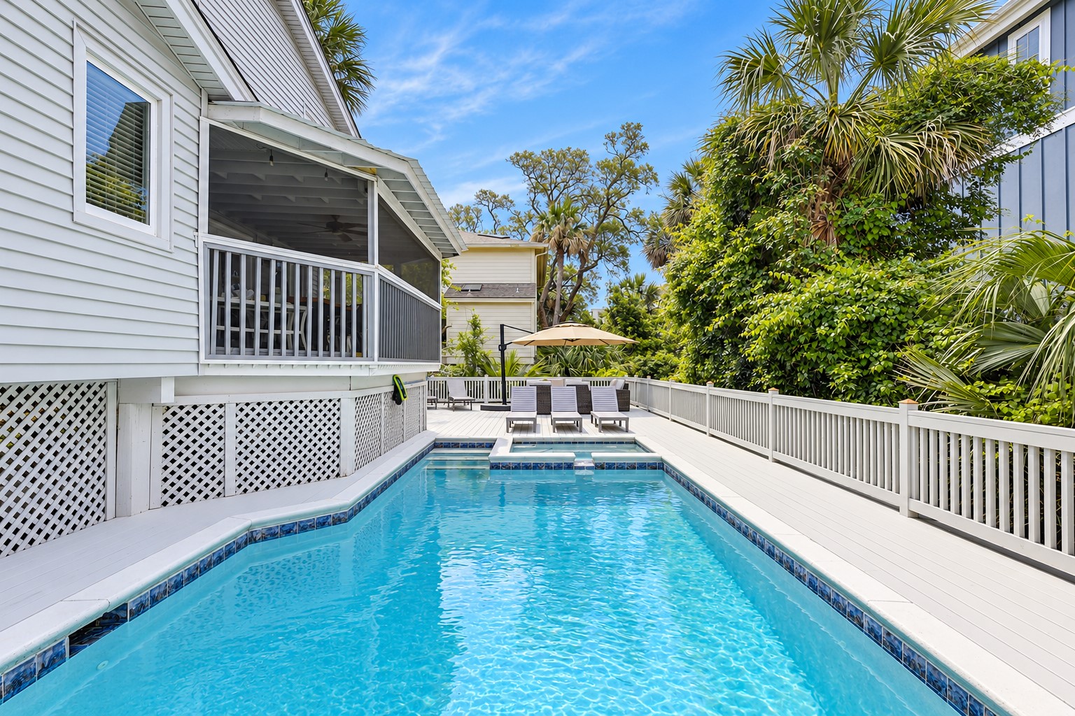 4 Sea Hawk - Pool Area