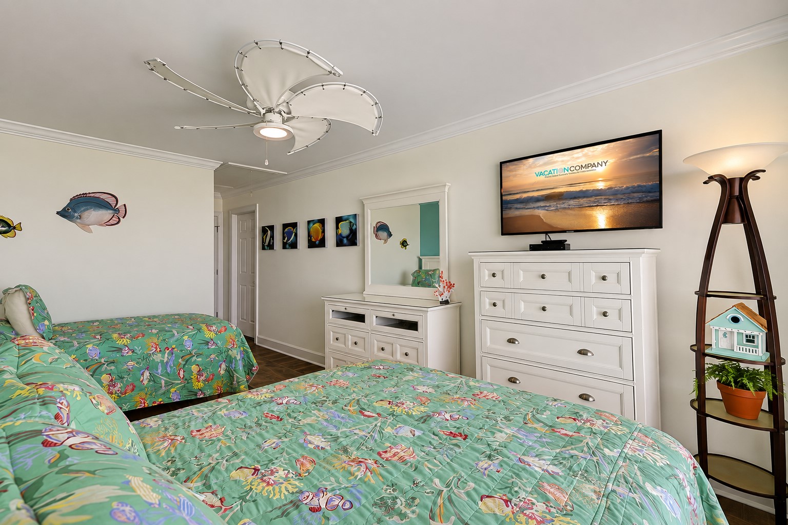 33 Sandpiper - 2nd Floor - Oceanfront Guest Suite