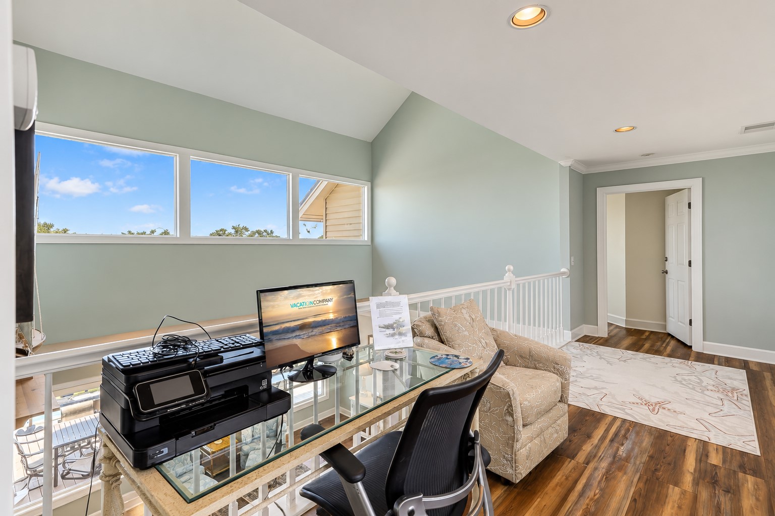 33 Sandpiper - 2nd Floor - Work Station