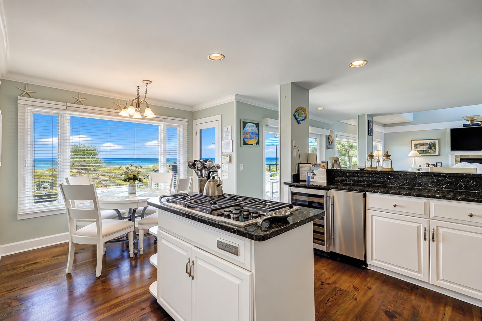 33 Sandpiper - Kitchen