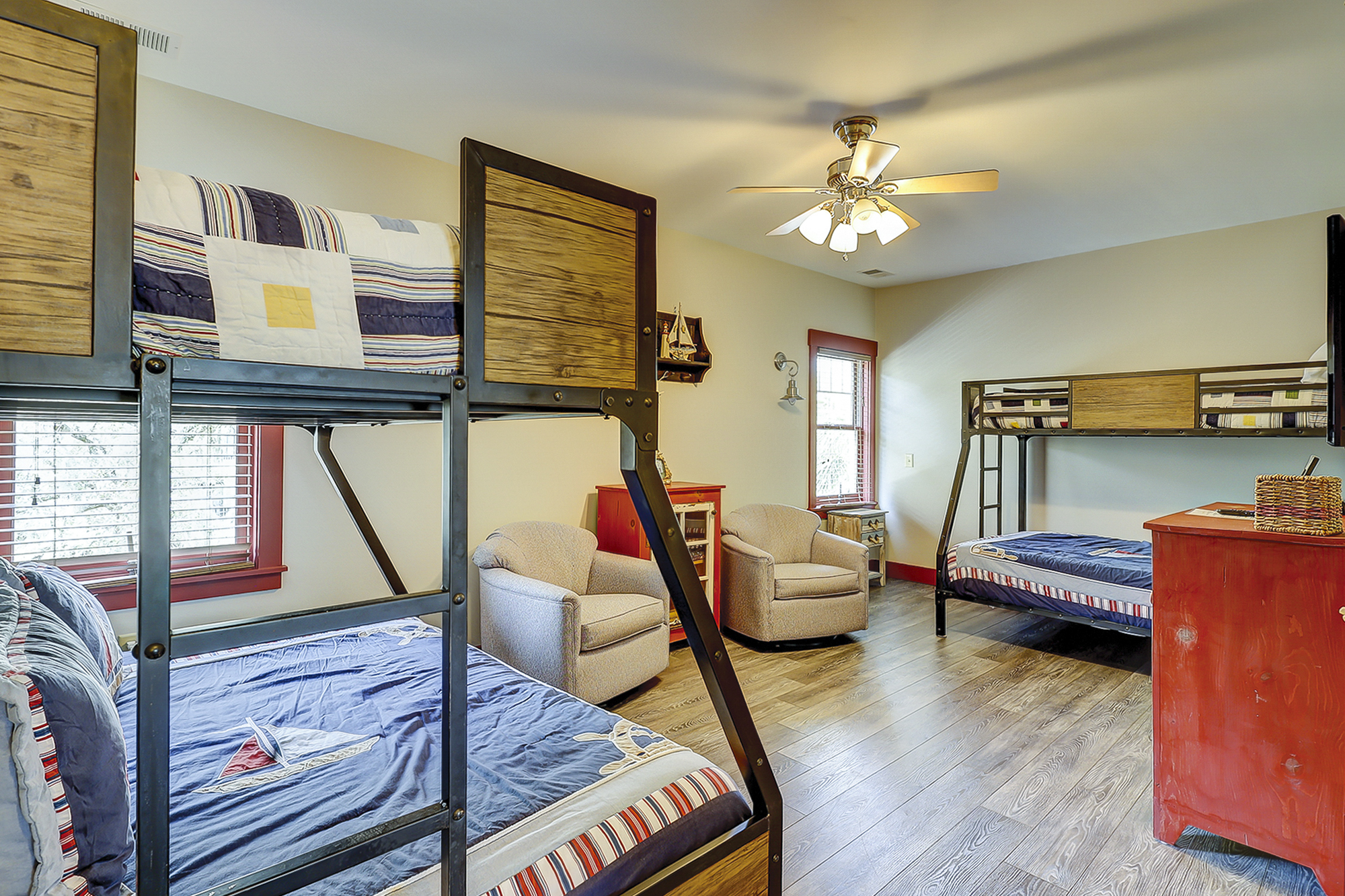 2nd Floor Bunk Suite