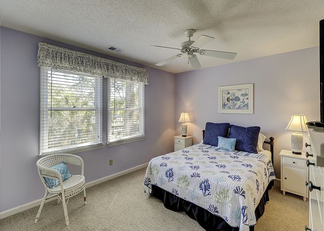 2nd Floor Queen Suite