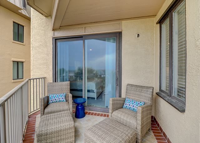 King Suite Patio