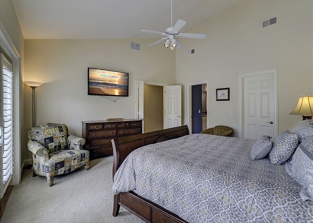 2nd Floor King Suite