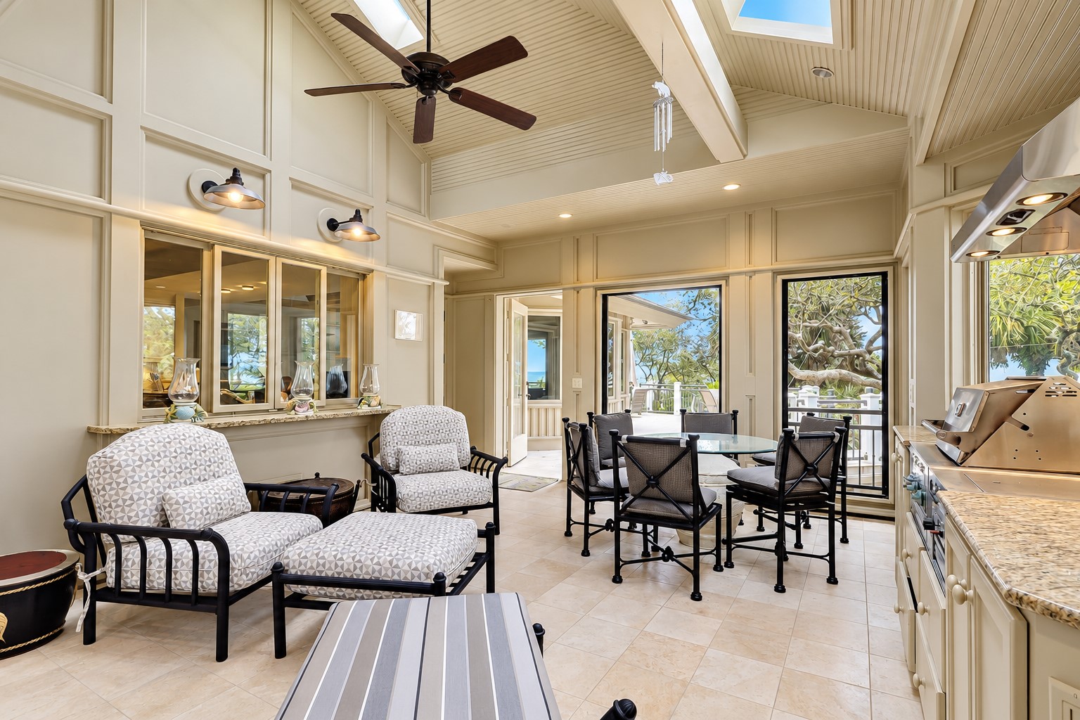 47 South Beach Lagoon - Screened Porch