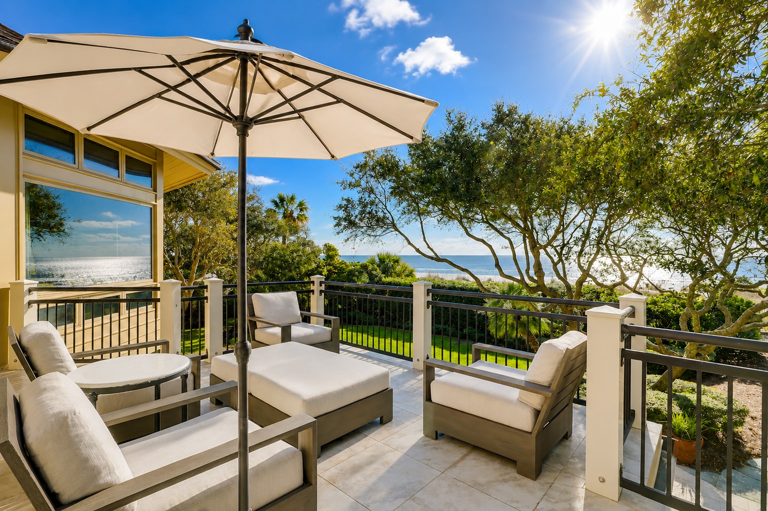 47 South Beach Lagoon - The Vacation Copmany