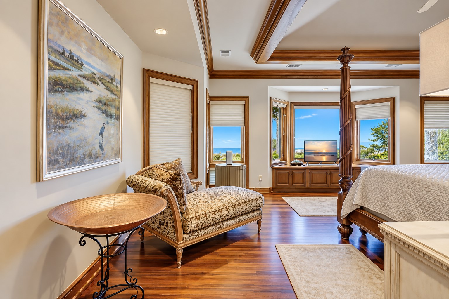 47 South Beach Lagoon - King Suite