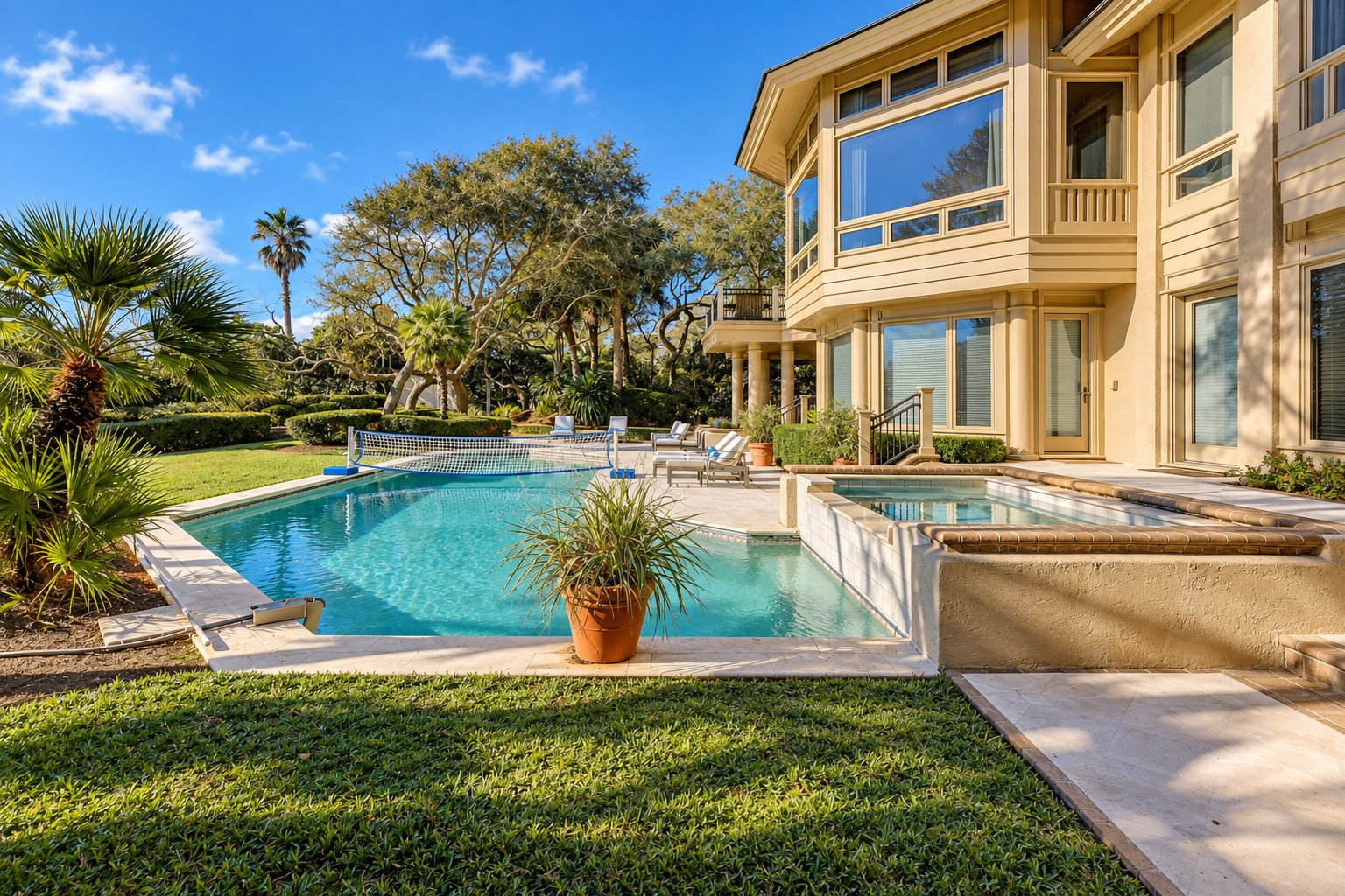 47 South Beach Lagoon - Pool Area