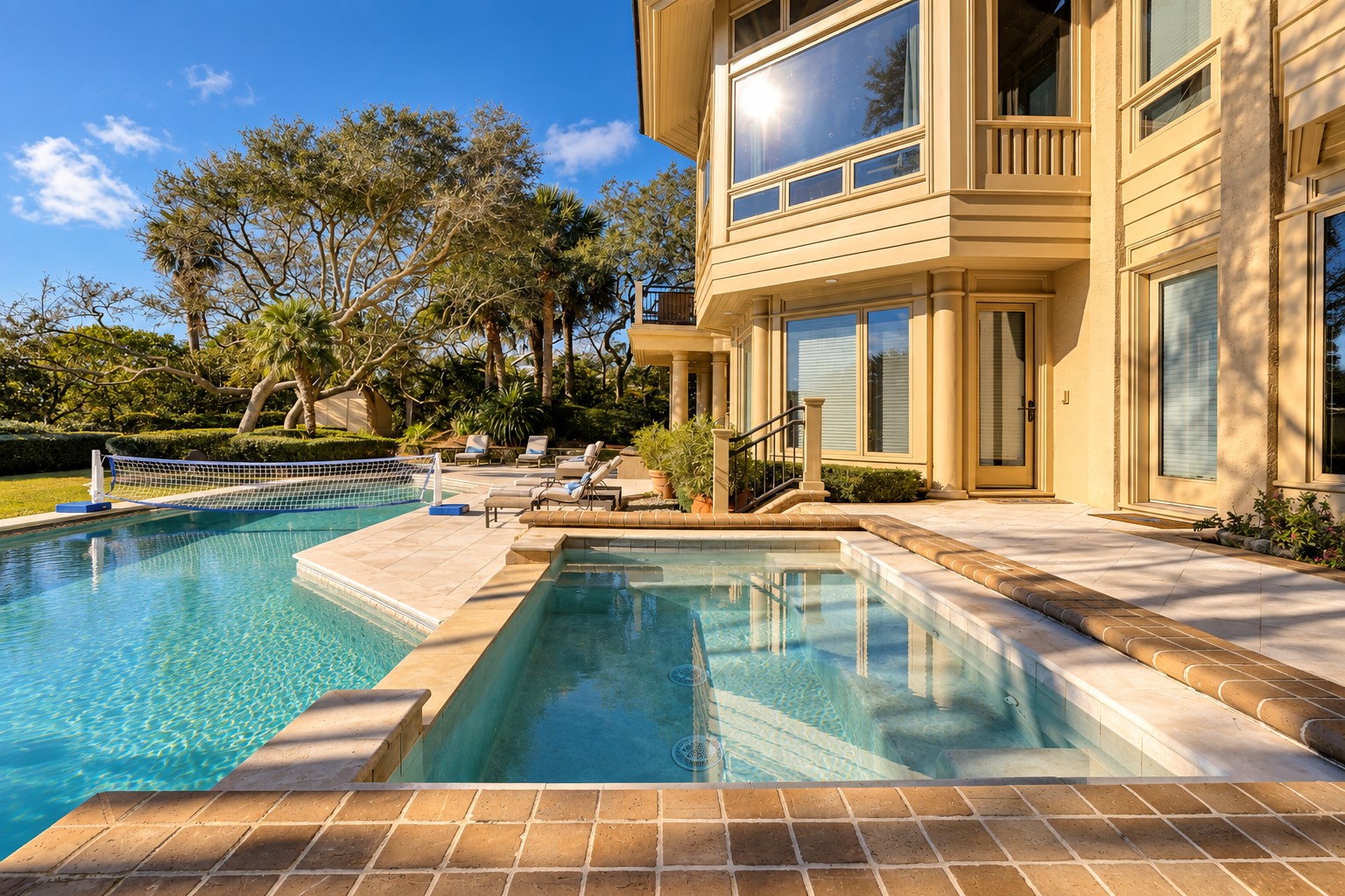 47 South Beach Lagoon - Spa & Pool