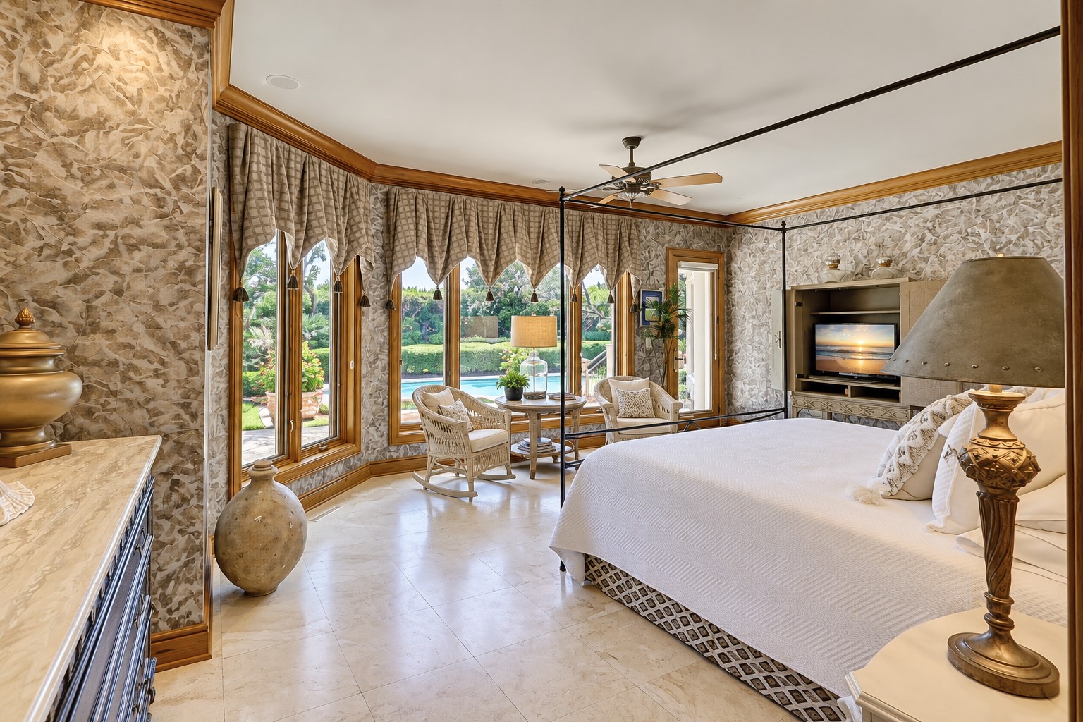 47 South Beach Lagoon - 1st Floor - King Suite