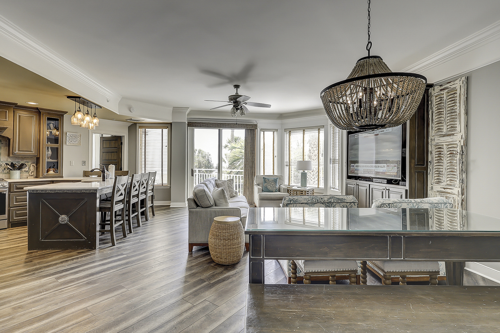 Featured Property 2112 SeaCrest