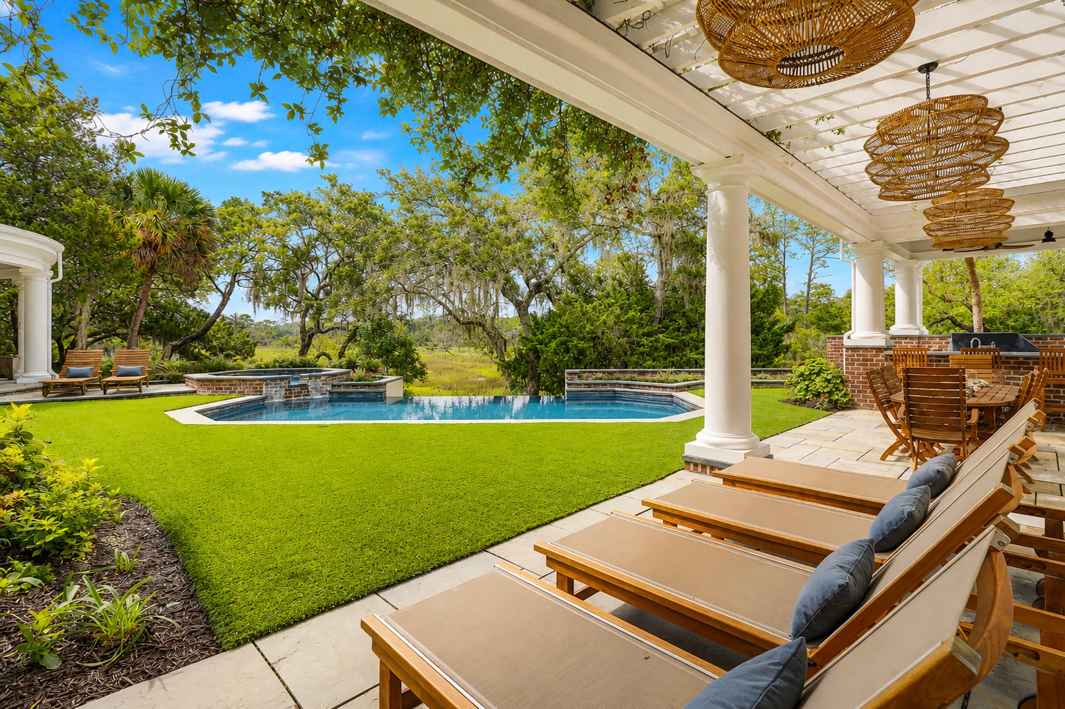 Gull Island Manor - Lowcountry Views