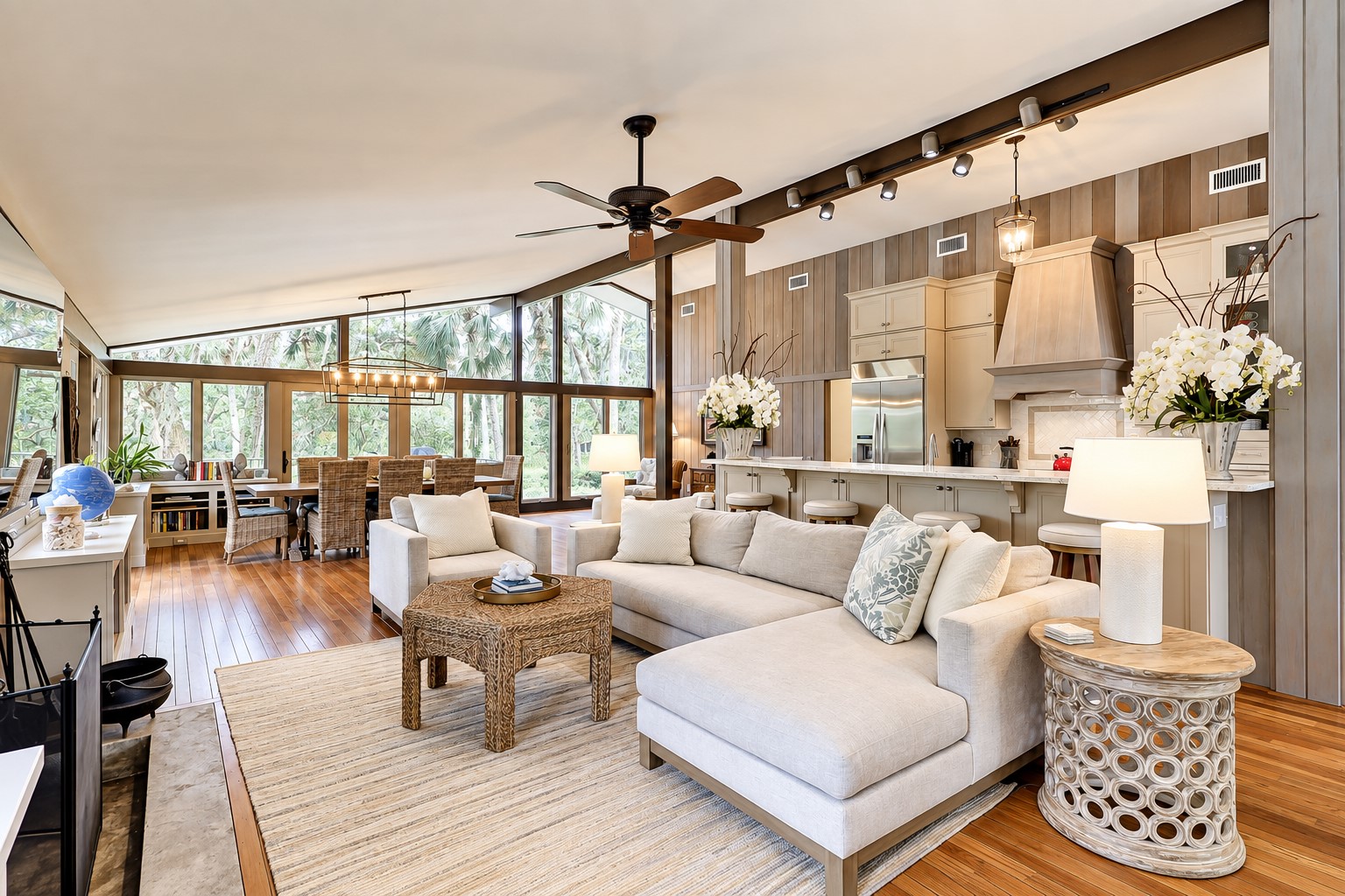 34 West Beach Lagoon - Living Area