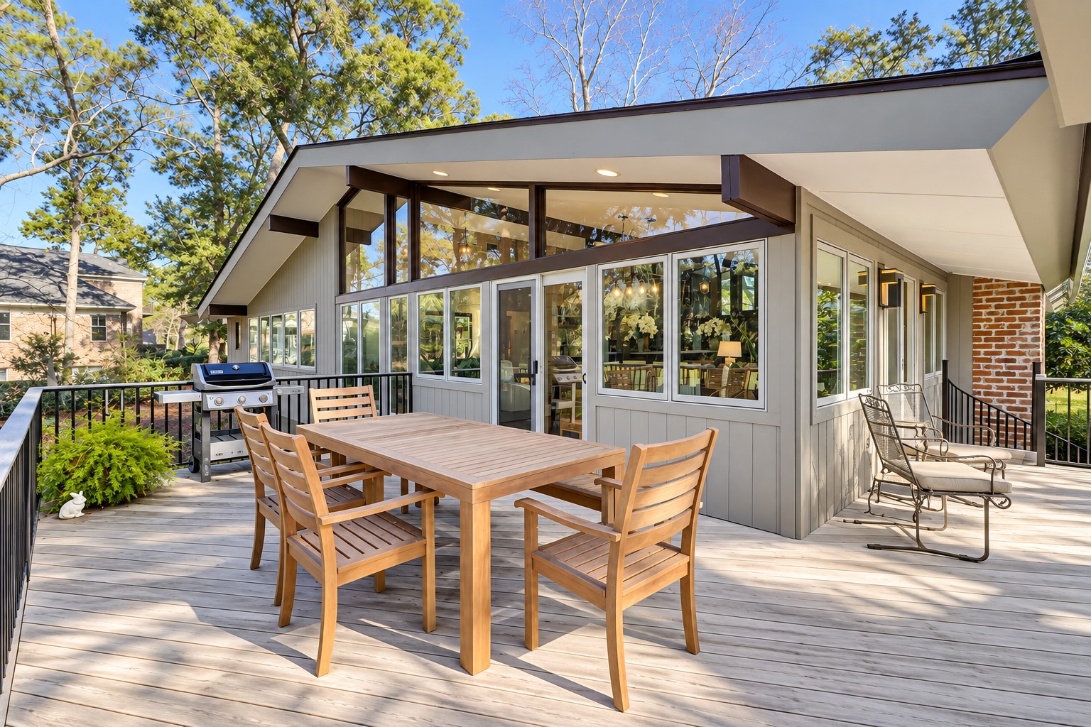 34 West Beach Lagoon - Grilling Area