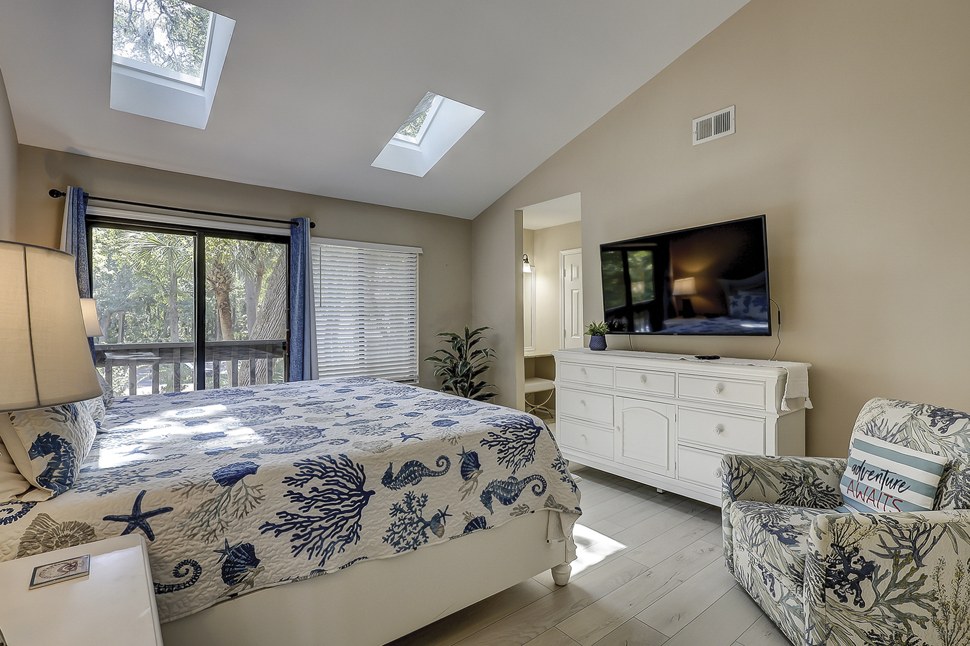 King Master Suite